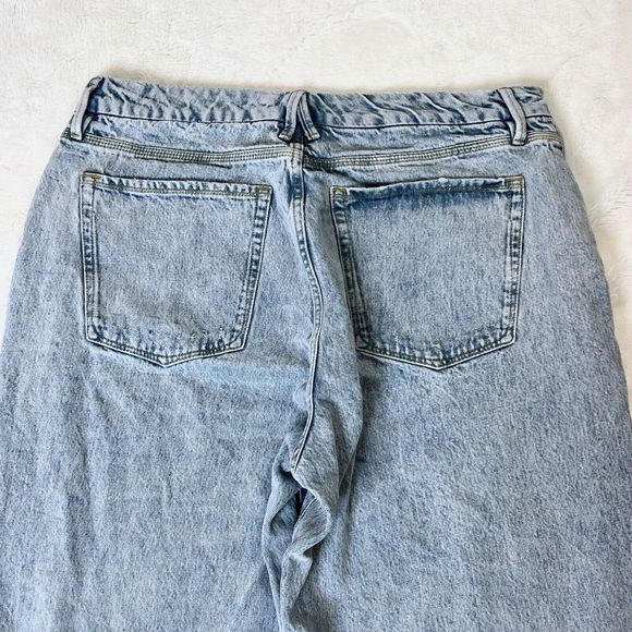 Good American Good 90s Loose Jeans GNIL999T  Size 14/32 Baggy Slouchy Light Wash - Picture 6 of 7